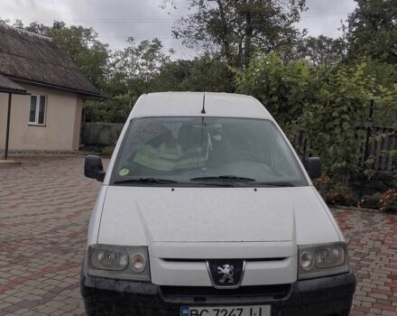 Білий Пежо Експерт вант.-пас., об'ємом двигуна 2 л та пробігом 300 тис. км за 4500 $, фото 1 на Automoto.ua