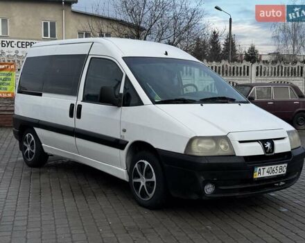 Белый Пежо Эксперт груз.-пасс., объемом двигателя 2 л и пробегом 375 тыс. км за 3550 $, фото 1 на Automoto.ua