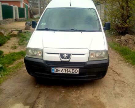 Пежо Эксперт груз.-пасс. 2005 в Южноукраинске на Automoto.ua Белый Пежо Эксперт груз.-пасс., объемом двигателя 1.9 л и пробегом 340 тыс. км за 4000 $, фото 1 на Automoto.ua