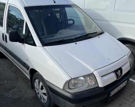 Белый Пежо Эксперт груз.-пасс., объемом двигателя 2 л и пробегом 380 тыс. км за 3850 $, фото 1 на Automoto.ua