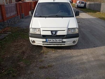 Пежо Эксперт груз.-пасс. 2005 в Барановке на Automoto.ua Белый Пежо Эксперт груз.-пасс., объемом двигателя 2 л и пробегом 200 тыс. км за 4800 $, фото 1 на Automoto.ua