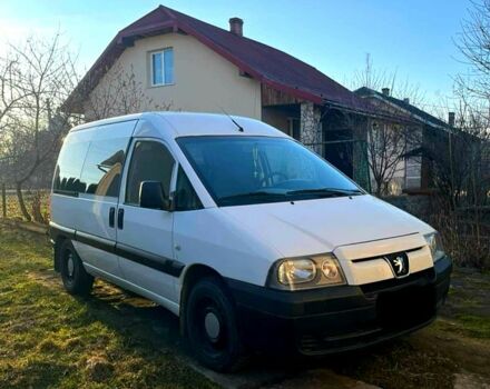 Белый Пежо Эксперт груз.-пасс., объемом двигателя 2 л и пробегом 125 тыс. км за 4700 $, фото 1 на Automoto.ua