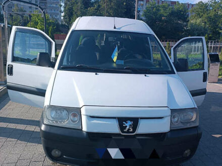 Пежо Эксперт груз.-пасс. 2006 в Дрогобыче на Automoto.ua Белый Пежо Эксперт груз.-пасс., объемом двигателя 2 л и пробегом 390 тыс. км за 4950 $, фото 1 на Automoto.ua