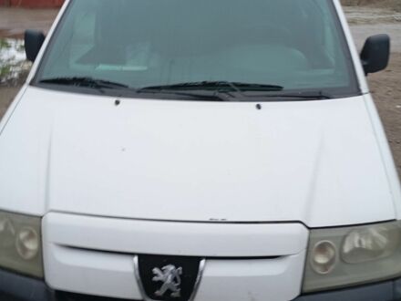 Белый Пежо Эксперт груз.-пасс., объемом двигателя 1.9 л и пробегом 240 тыс. км за 3100 $, фото 1 на Automoto.ua