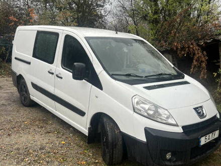 Пежо Эксперт груз.-пасс. 2007 в Днепре (Днепропетровске) на Automoto.ua Белый Пежо Эксперт груз.-пасс., объемом двигателя 2 л и пробегом 480 тыс. км за 4500 $, фото 1 на Automoto.ua