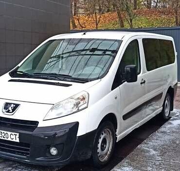 Белый Пежо Эксперт груз.-пасс., объемом двигателя 2 л и пробегом 364 тыс. км за 4099 $, фото 1 на Automoto.ua