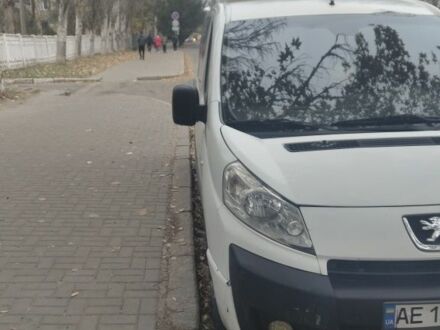 Белый Пежо Эксперт груз.-пасс., объемом двигателя 1.6 л и пробегом 1 тыс. км за 5000 $, фото 1 на Automoto.ua