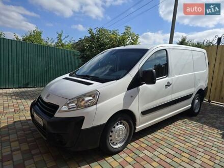 Пежо Эксперт груз.-пасс. 2012 в Миргороде на Automoto.ua Белый Пежо Эксперт груз.-пасс., объемом двигателя 2 л и пробегом 367 тыс. км за 5500 $, фото 1 на Automoto.ua