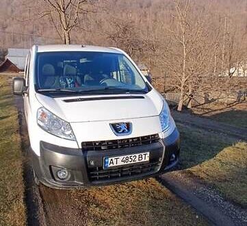 Пежо Эксперт груз.-пасс. 2012 в Косове на Automoto.ua Белый Пежо Эксперт груз.-пасс., объемом двигателя 2 л и пробегом 320 тыс. км за 6900 $, фото 1 на Automoto.ua