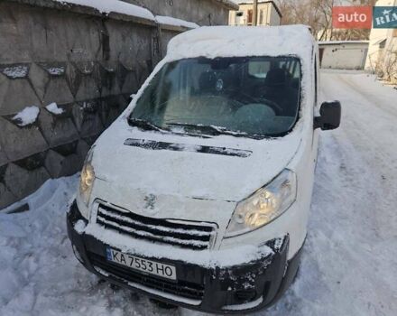 Белый Пежо Эксперт груз.-пасс., объемом двигателя 2 л и пробегом 245 тыс. км за 3700 $, фото 1 на Automoto.ua
