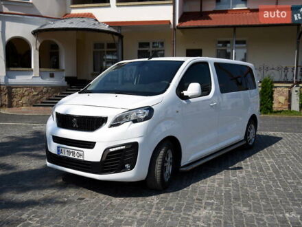 Белый Пежо Эксперт груз.-пасс., объемом двигателя 2 л и пробегом 229 тыс. км за 17500 $, фото 1 на Automoto.ua