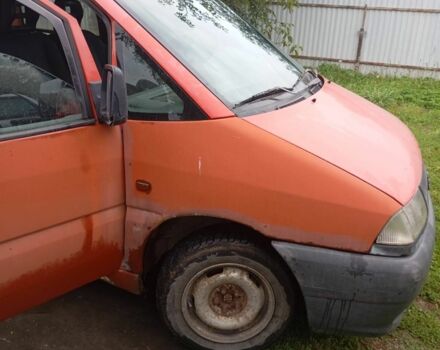 Черный Пежо Эксперт груз.-пасс., объемом двигателя 1.8 л и пробегом 185 тыс. км за 1800 $, фото 5 на Automoto.ua