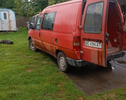 Черный Пежо Эксперт груз.-пасс., объемом двигателя 1.8 л и пробегом 185 тыс. км за 1800 $, фото 3 на Automoto.ua