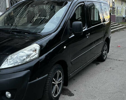 Чорний Пежо Експерт вант.-пас., об'ємом двигуна 2 л та пробігом 450 тис. км за 9000 $, фото 1 на Automoto.ua
