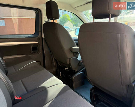 Черный Пежо Эксперт груз.-пасс., объемом двигателя 2 л и пробегом 208 тыс. км за 19700 $, фото 60 на Automoto.ua