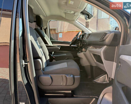 Черный Пежо Эксперт груз.-пасс., объемом двигателя 2 л и пробегом 208 тыс. км за 19700 $, фото 67 на Automoto.ua