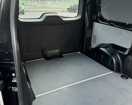 Черный Пежо Эксперт груз.-пасс., объемом двигателя 1.56 л и пробегом 226 тыс. км за 15600 $, фото 23 на Automoto.ua