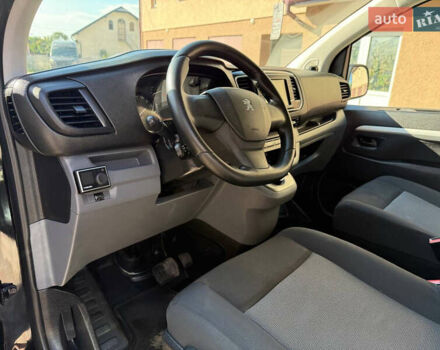 Черный Пежо Эксперт груз.-пасс., объемом двигателя 2 л и пробегом 208 тыс. км за 19700 $, фото 35 на Automoto.ua