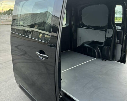 Черный Пежо Эксперт груз.-пасс., объемом двигателя 1.56 л и пробегом 226 тыс. км за 15600 $, фото 25 на Automoto.ua