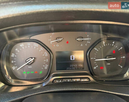 Черный Пежо Эксперт груз.-пасс., объемом двигателя 2 л и пробегом 208 тыс. км за 19700 $, фото 47 на Automoto.ua