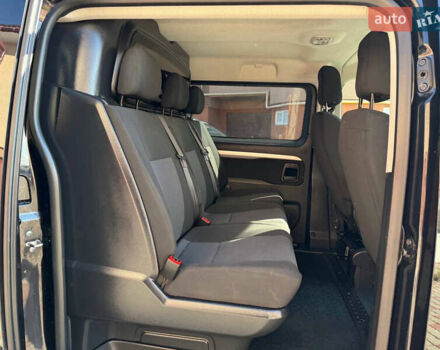 Черный Пежо Эксперт груз.-пасс., объемом двигателя 2 л и пробегом 208 тыс. км за 19700 $, фото 57 на Automoto.ua