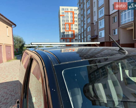 Черный Пежо Эксперт груз.-пасс., объемом двигателя 2 л и пробегом 208 тыс. км за 19700 $, фото 24 на Automoto.ua