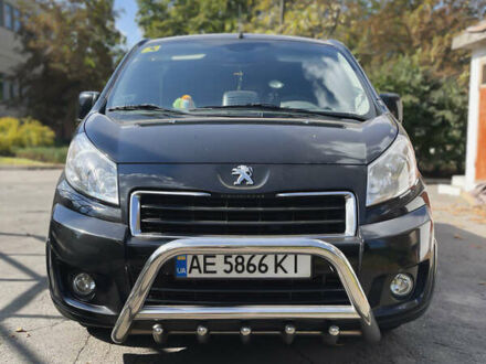 Пежо Эксперт груз.-пасс. 2016 в Кривом Роге на Automoto.ua Черный Пежо Эксперт груз.-пасс., объемом двигателя 1.6 л и пробегом 210 тыс. км за 12999 $, фото 1 на Automoto.ua