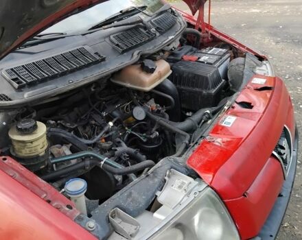 Пежо Эксперт груз.-пасс. 2005 в Тлумаче на Automoto.ua Красный Пежо Эксперт груз.-пасс., объемом двигателя 2 л и пробегом 400 тыс. км за 3250 $, фото 5 на Automoto.ua