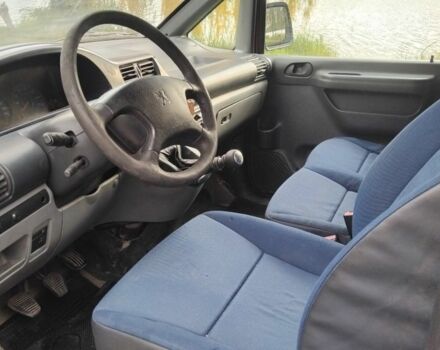 Пежо Эксперт груз.-пасс. 2005 в Тлумаче на Automoto.ua Красный Пежо Эксперт груз.-пасс., объемом двигателя 2 л и пробегом 400 тыс. км за 3250 $, фото 14 на Automoto.ua