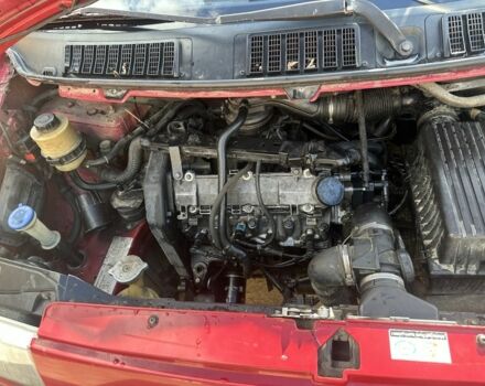 Красный Пежо Эксперт груз.-пасс., объемом двигателя 1.6 л и пробегом 312 тыс. км за 2150 $, фото 6 на Automoto.ua