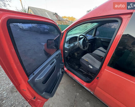 Пежо Эксперт груз.-пасс. 2000 в Виннице на Automoto.ua Красный Пежо Эксперт груз.-пасс., объемом двигателя 1.97 л и пробегом 370 тыс. км за 2700 $, фото 7 на Automoto.ua