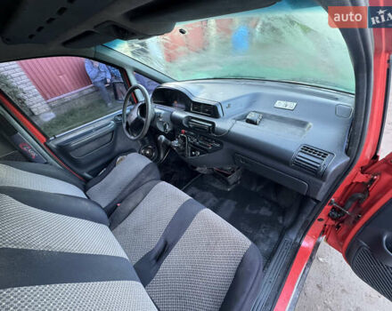 Пежо Эксперт груз.-пасс. 2000 в Виннице на Automoto.ua Красный Пежо Эксперт груз.-пасс., объемом двигателя 1.97 л и пробегом 370 тыс. км за 2700 $, фото 10 на Automoto.ua