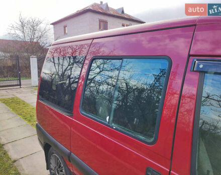 Червоний Пежо Експерт вант.-пас., об'ємом двигуна 2 л та пробігом 274 тис. км за 5500 $, фото 6 на Automoto.ua