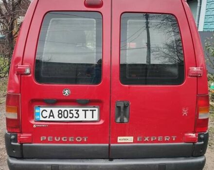 Красный Пежо Эксперт груз.-пасс., объемом двигателя 1.9 л и пробегом 372 тыс. км за 4300 $, фото 2 на Automoto.ua