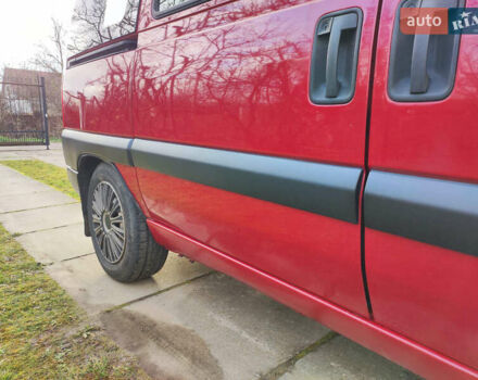 Червоний Пежо Експерт вант.-пас., об'ємом двигуна 2 л та пробігом 274 тис. км за 5500 $, фото 5 на Automoto.ua