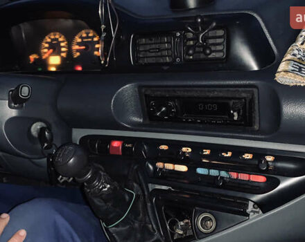 Красный Пежо Эксперт груз.-пасс., объемом двигателя 2 л и пробегом 580 тыс. км за 5100 $, фото 3 на Automoto.ua