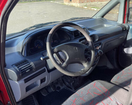 Красный Пежо Эксперт груз.-пасс., объемом двигателя 2 л и пробегом 320 тыс. км за 4550 $, фото 12 на Automoto.ua