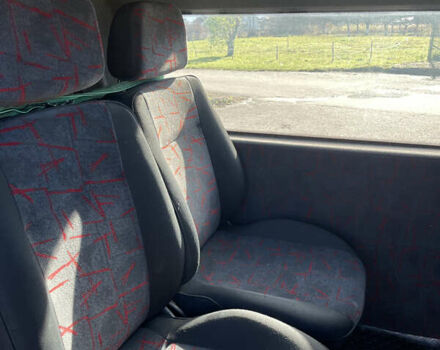 Красный Пежо Эксперт груз.-пасс., объемом двигателя 2 л и пробегом 320 тыс. км за 4550 $, фото 9 на Automoto.ua