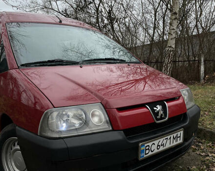 Красный Пежо Эксперт груз.-пасс., объемом двигателя 2 л и пробегом 340 тыс. км за 4200 $, фото 2 на Automoto.ua