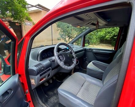 Красный Пежо Эксперт груз.-пасс., объемом двигателя 1.9 л и пробегом 275 тыс. км за 4800 $, фото 7 на Automoto.ua