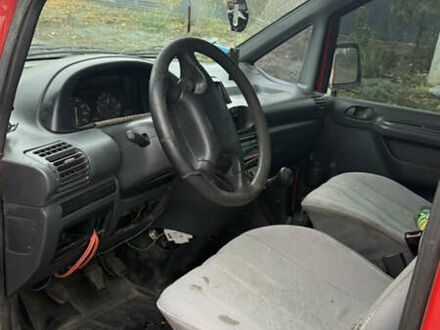 Красный Пежо Эксперт груз.-пасс., объемом двигателя 1.91 л и пробегом 388 тыс. км за 1500 $, фото 1 на Automoto.ua