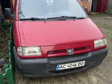 Червоний Пежо Експерт вант.-пас., об'ємом двигуна 1.91 л та пробігом 400 тис. км за 2000 $, фото 1 на Automoto.ua