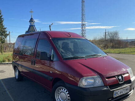 Красный Пежо Эксперт груз.-пасс., объемом двигателя 2 л и пробегом 320 тыс. км за 4550 $, фото 1 на Automoto.ua