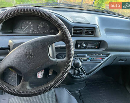 Пежо Эксперт груз.-пасс., объемом двигателя 1.9 л и пробегом 300 тыс. км за 2900 $, фото 8 на Automoto.ua