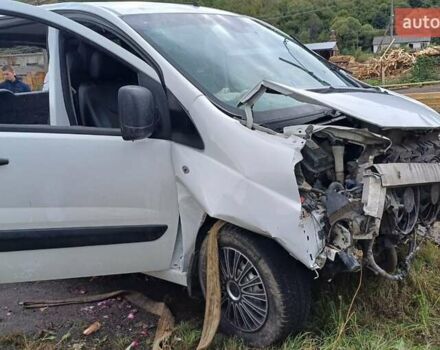 Пежо Експерт вант.-пас., об'ємом двигуна 2 л та пробігом 370 тис. км за 2000 $, фото 2 на Automoto.ua