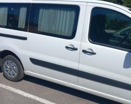 Пежо Експерт вант.-пас., об'ємом двигуна 2 л та пробігом 156 тис. км за 10100 $, фото 6 на Automoto.ua