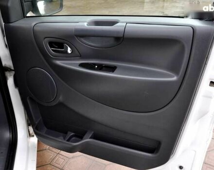 Пежо Эксперт груз.-пасс., объемом двигателя 2 л и пробегом 240 тыс. км за 8999 $, фото 17 на Automoto.ua