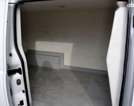 Пежо Эксперт груз.-пасс., объемом двигателя 2 л и пробегом 240 тыс. км за 8999 $, фото 20 на Automoto.ua