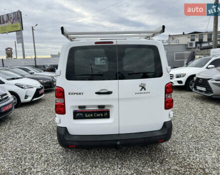 Пежо Эксперт груз.-пасс. 2017 в Ивано-Франковске на Automoto.ua Пежо Эксперт груз.-пасс., объемом двигателя 1.56 л и пробегом 157 тыс. км за 12700 $, фото 8 на Automoto.ua
