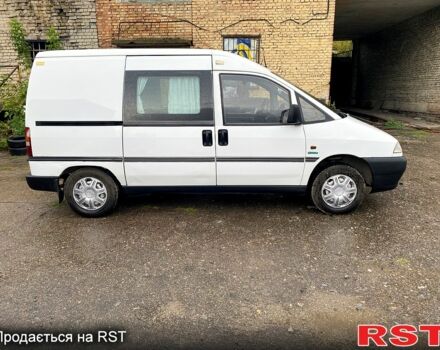 Пежо Эксперт груз.-пасс., объемом двигателя 1.6 л и пробегом 400 тыс. км за 2500 $, фото 2 на Automoto.ua
